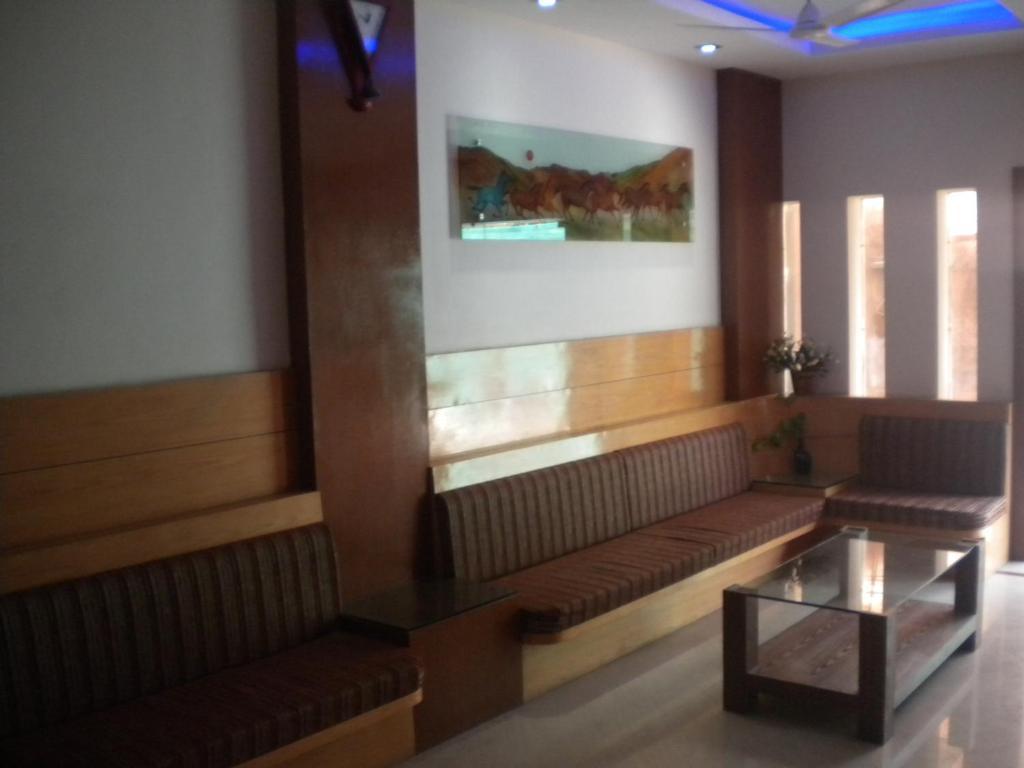 Hotel Sagar Castle Ratlām エクステリア 写真