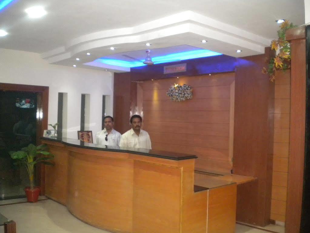 Hotel Sagar Castle Ratlām エクステリア 写真